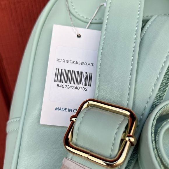 Simply Southern Quilted Mint Backpack - Picture 5 of 8